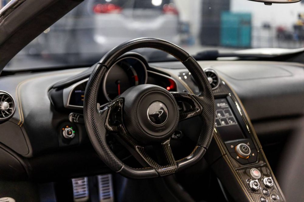 2016 McLaren 650S Spider - photo 10