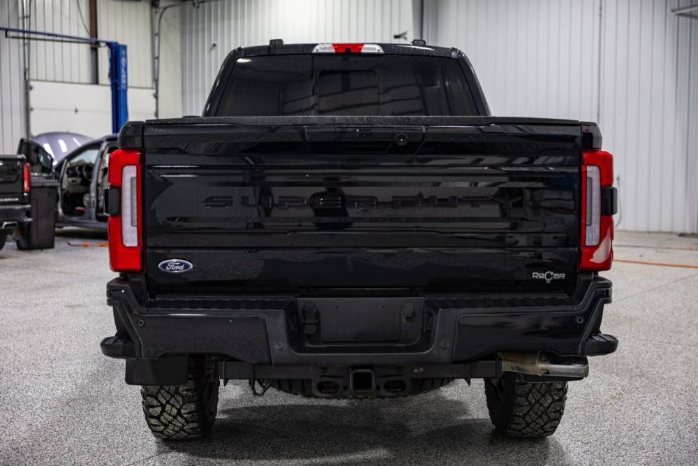 2025 Ford F-250 Super Duty Platinum 4WD - photo 4