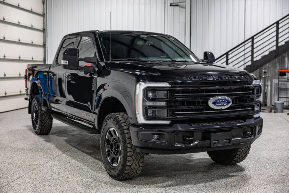 2025 Ford F-250 Super Duty Platinum 4WD - photo 6