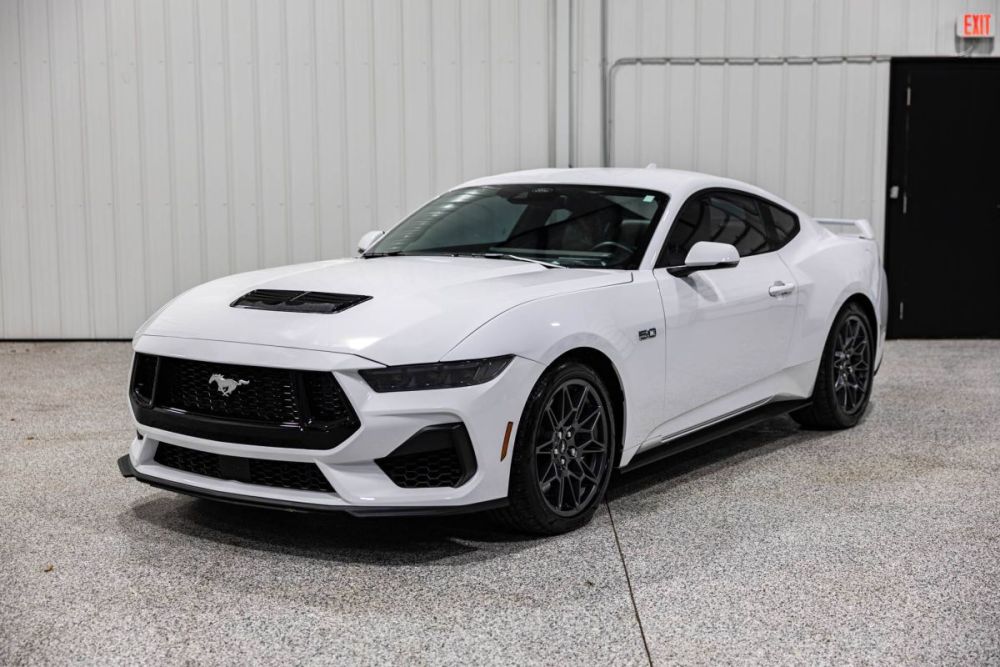 2025 Ford Mustang GT Coupe Premium - photo 1