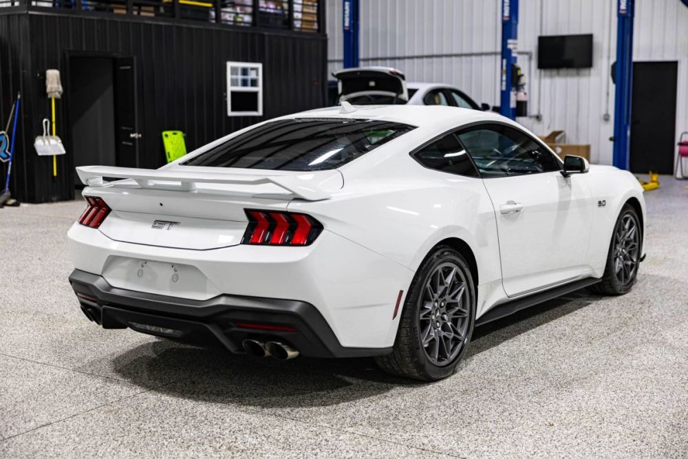 2025 Ford Mustang GT Coupe Premium - photo 5