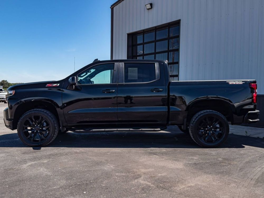 2021 Chevrolet Silverado 1500 LT Trail Boss 4WD - photo 2