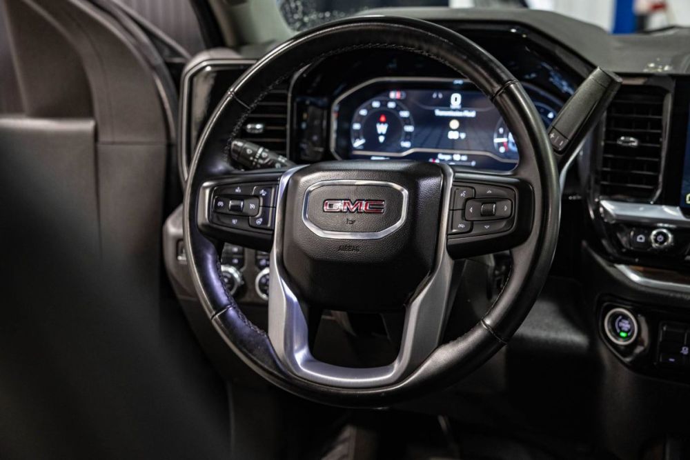 2024 GMC Sierra 2500HD SLT 4WD - photo 13