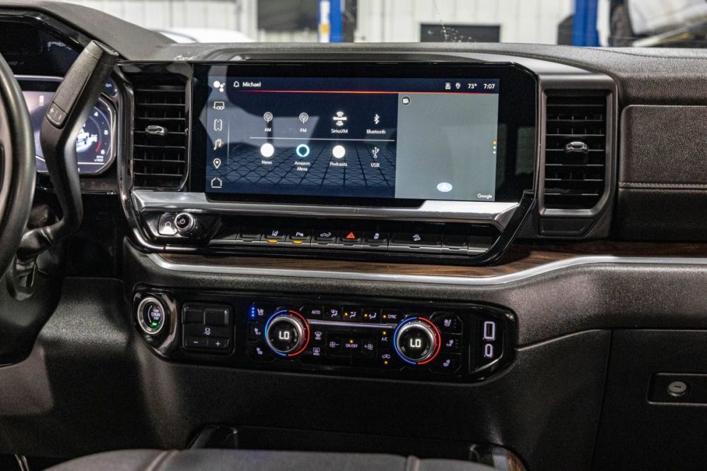 2024 GMC Sierra 2500HD SLT 4WD - photo 14