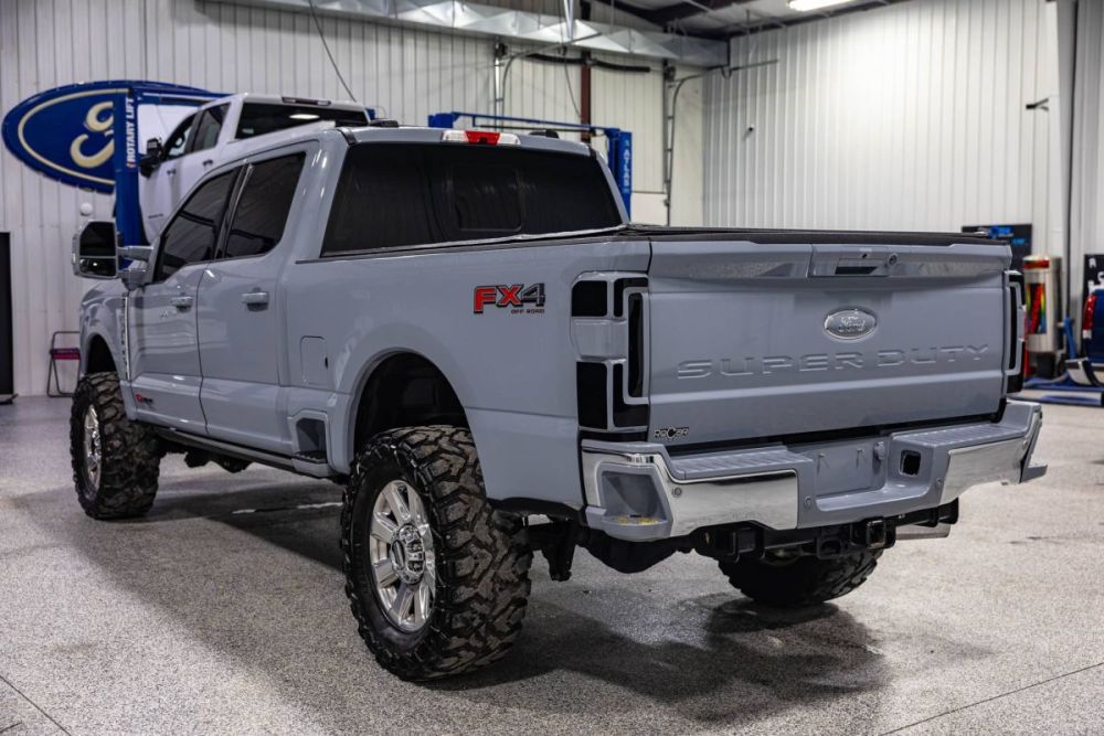 2025 Ford F-250 Super Duty Lariat 4WD - photo 3