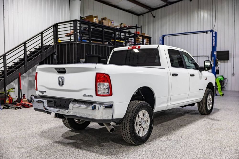 2023 Ram 2500 Big Horn 4WD - photo 3
