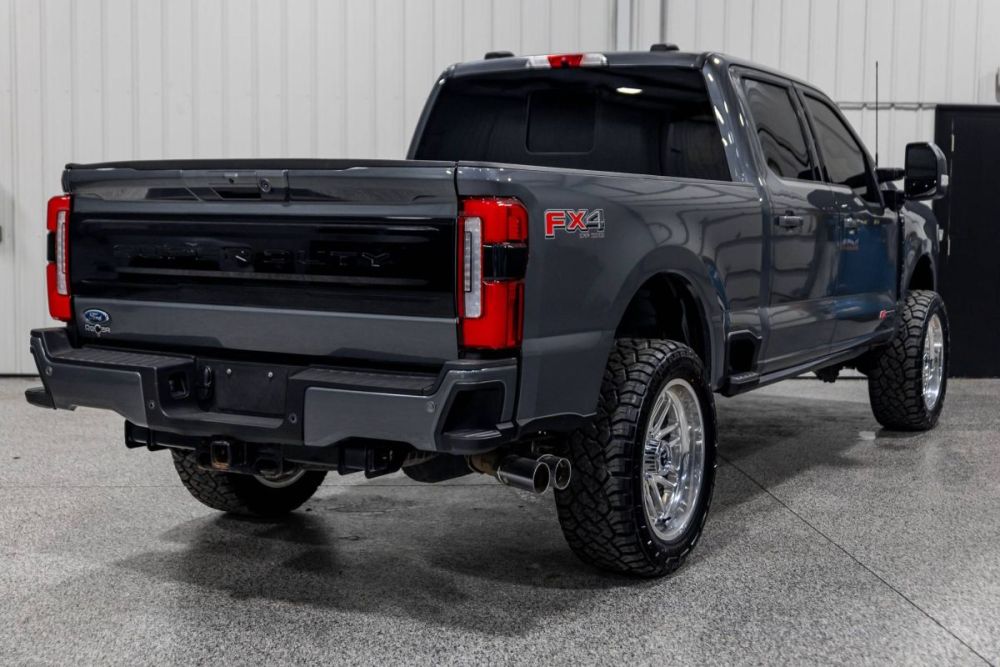 2026 Ford F-250 Super Duty Platinum 4WD - photo 6
