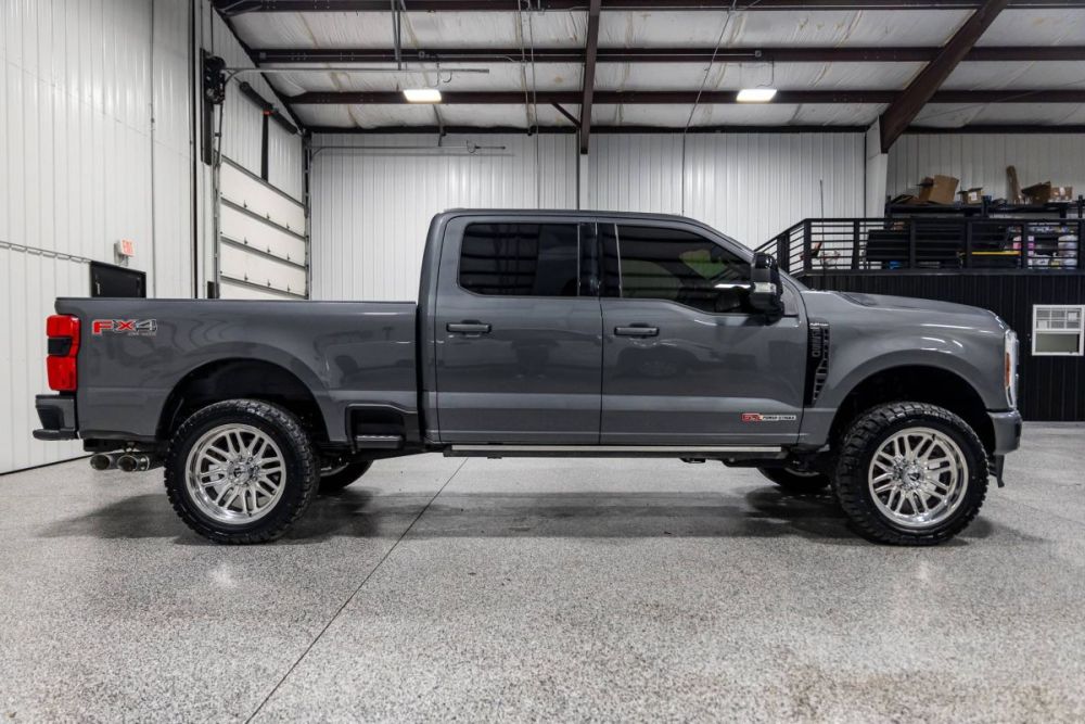 2026 Ford F-250 Super Duty Platinum 4WD - photo 7
