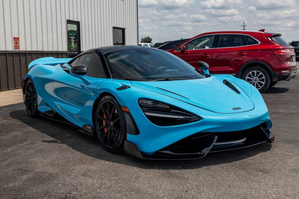 2021 McLaren 765LT - photo 8