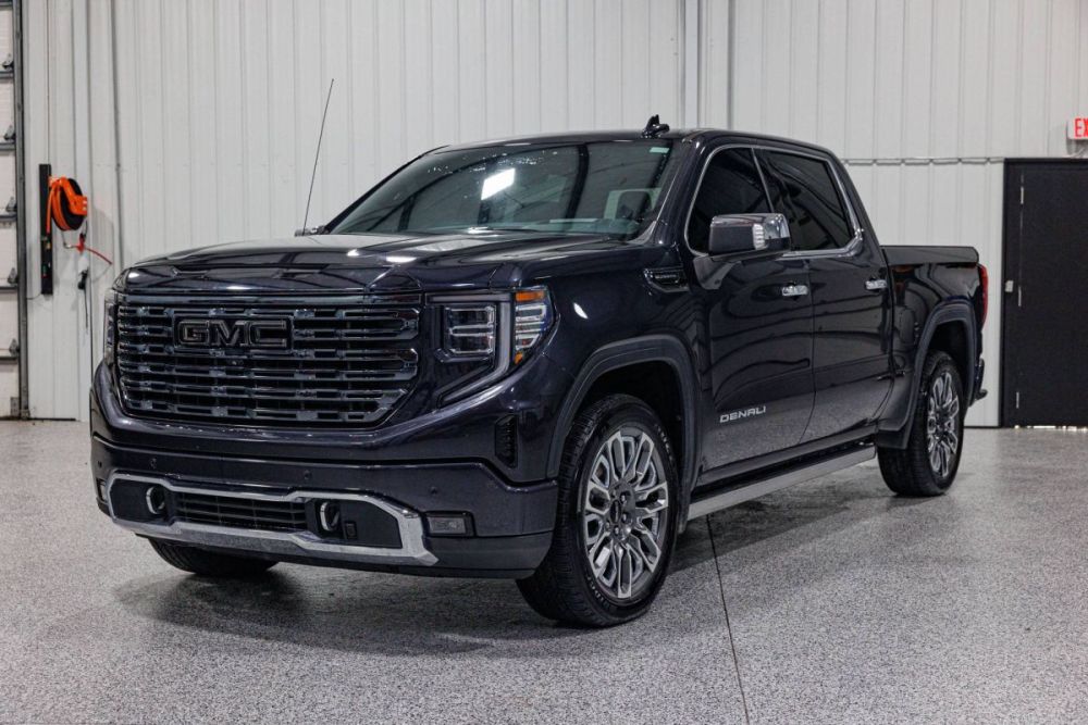 2022 GMC Sierra 1500 Denali Ultimate 4x4 - photo 1