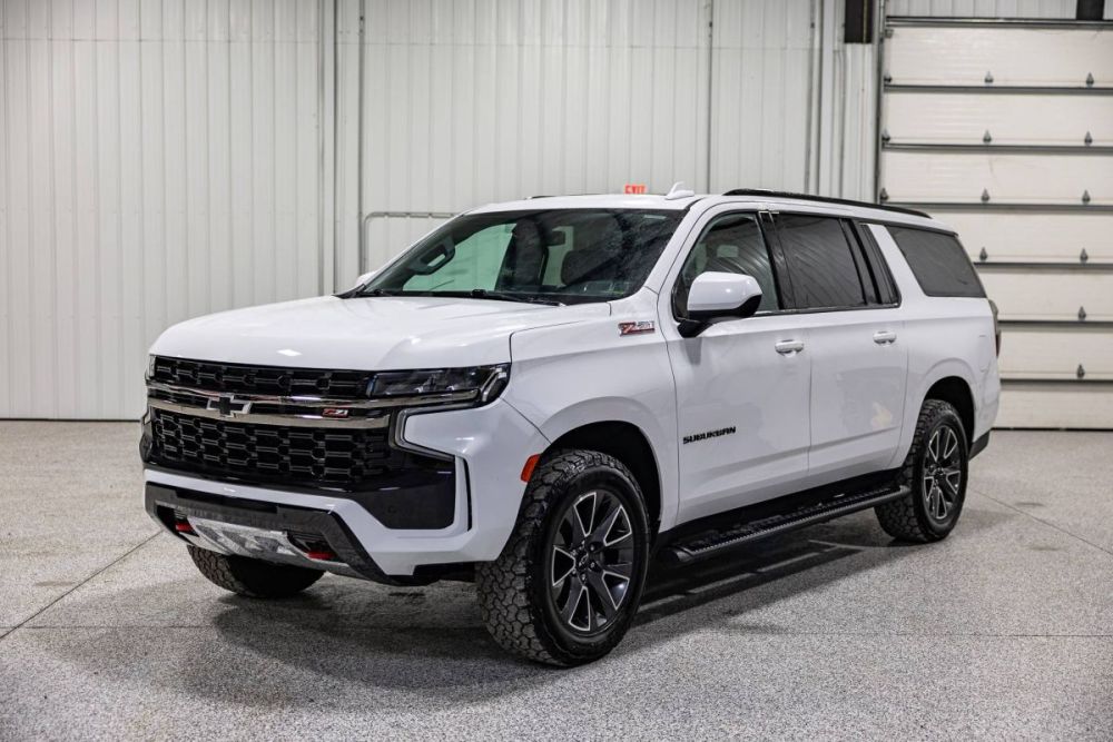 2023 Chevrolet Suburban Z71 4WD - photo 1
