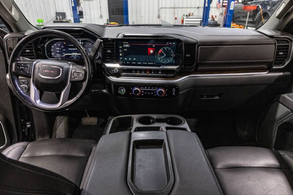 2022 GMC Sierra 1500 SLT 4WD - photo 12