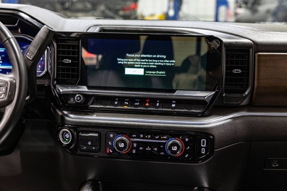 2024 Chevrolet Silverado 2500HD High Country 4WD - photo 14