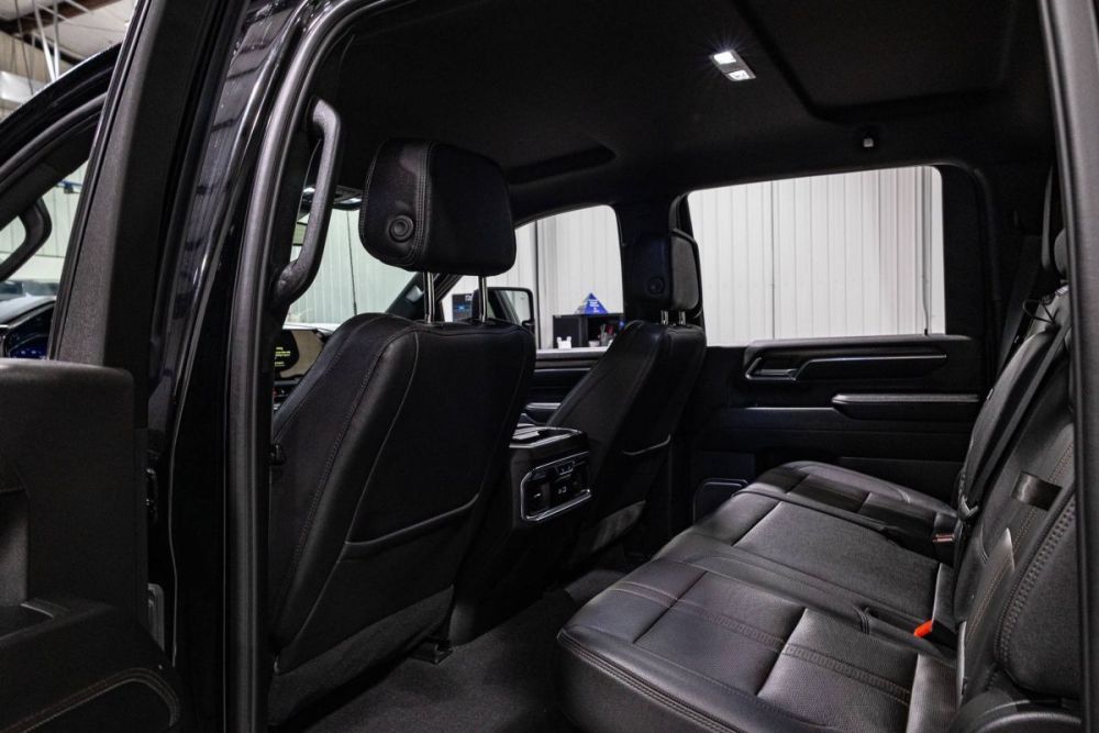 2024 Chevrolet Silverado 2500HD High Country 4WD - photo 10