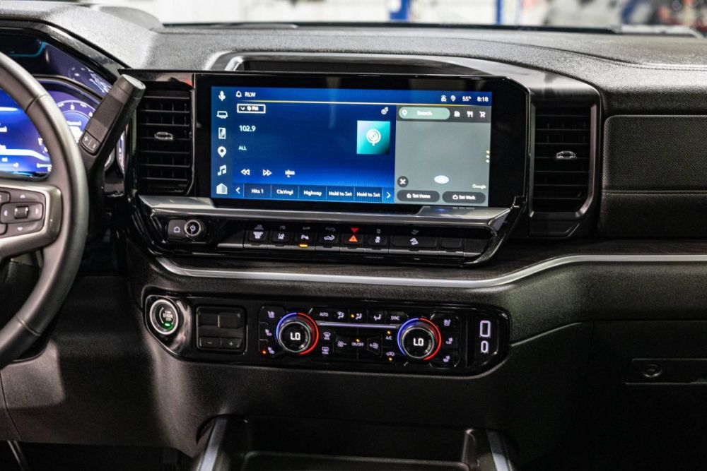 2026 Chevrolet Silverado 2500HD LTZ 4WD - photo 14