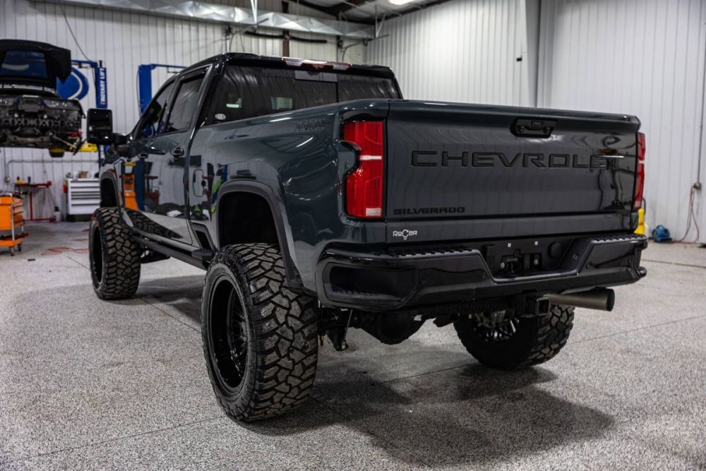 2026 Chevrolet Silverado 2500HD LTZ 4WD - photo 3