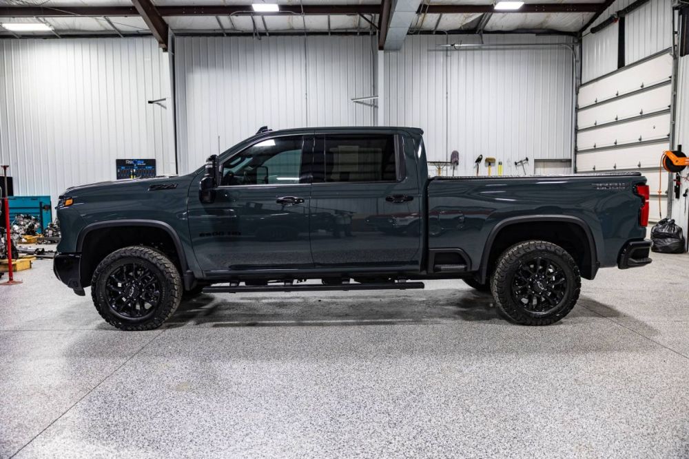 2026 Chevrolet Silverado 2500HD LTZ 4WD - photo 2
