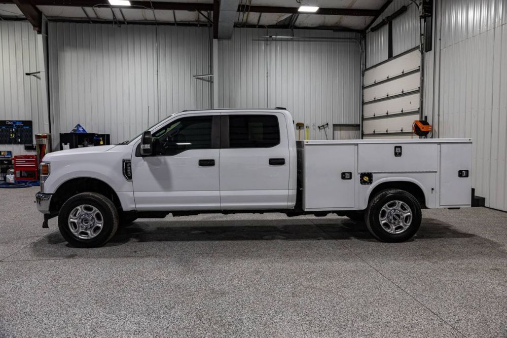 2022 Ford F-350 Super Duty XL 4WD - photo 2