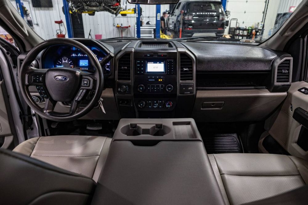 2022 Ford F-350 Super Duty XL 4WD - photo 12