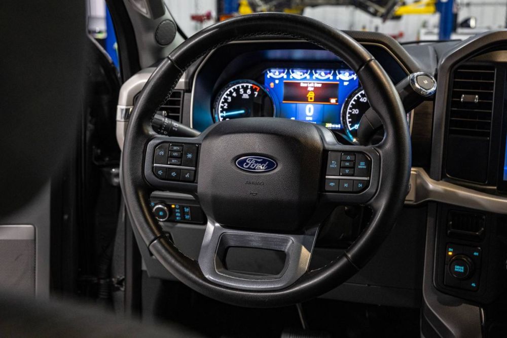 2023 Ford F-150 XLT 4WD - photo 12