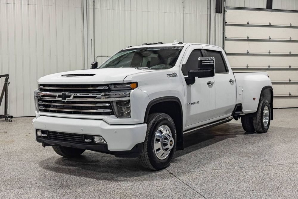2021 Chevrolet Silverado 3500HD High Country 4WD - photo 1