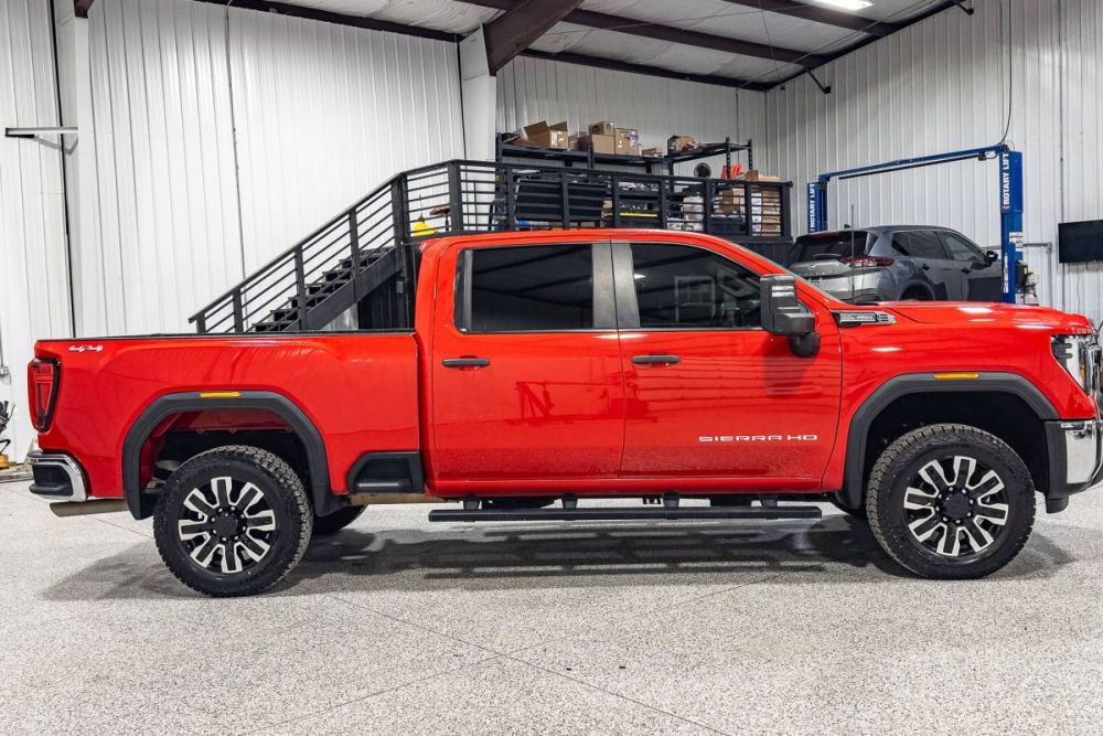 2024 GMC Sierra 2500HD PRO 4WD - photo 2
