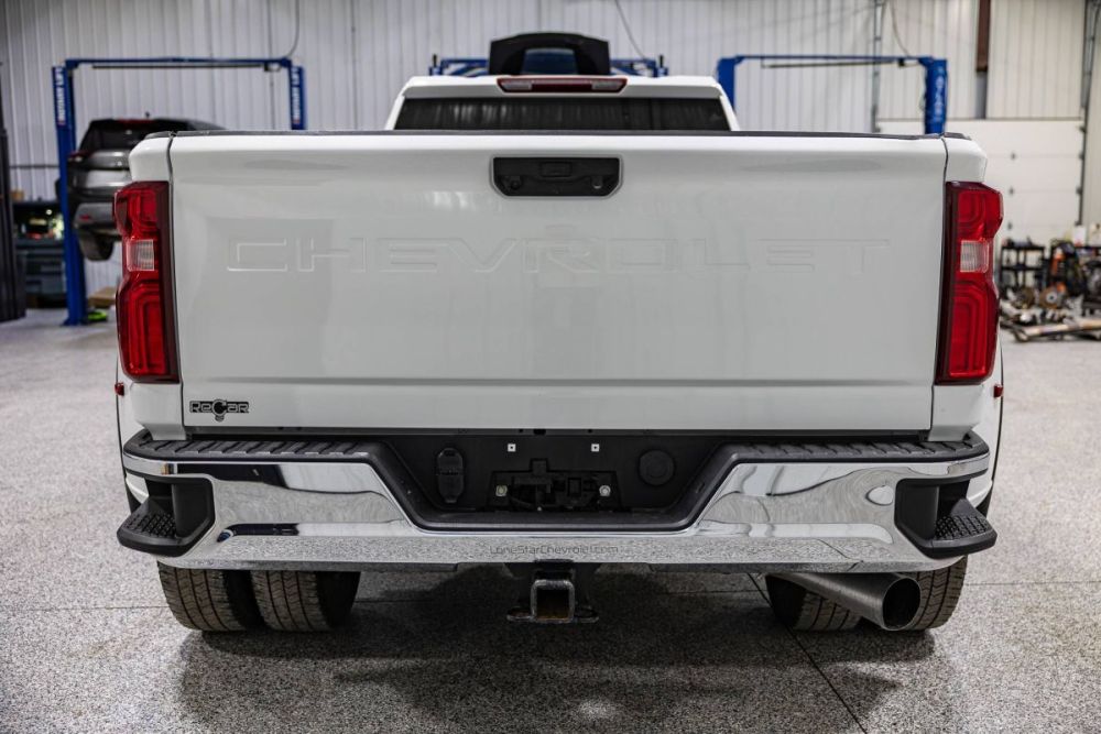 2024 Chevrolet Silverado K3500 4WD - photo 4