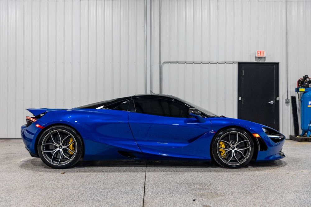 2020 McLaren 720S Spider Performance - photo 11