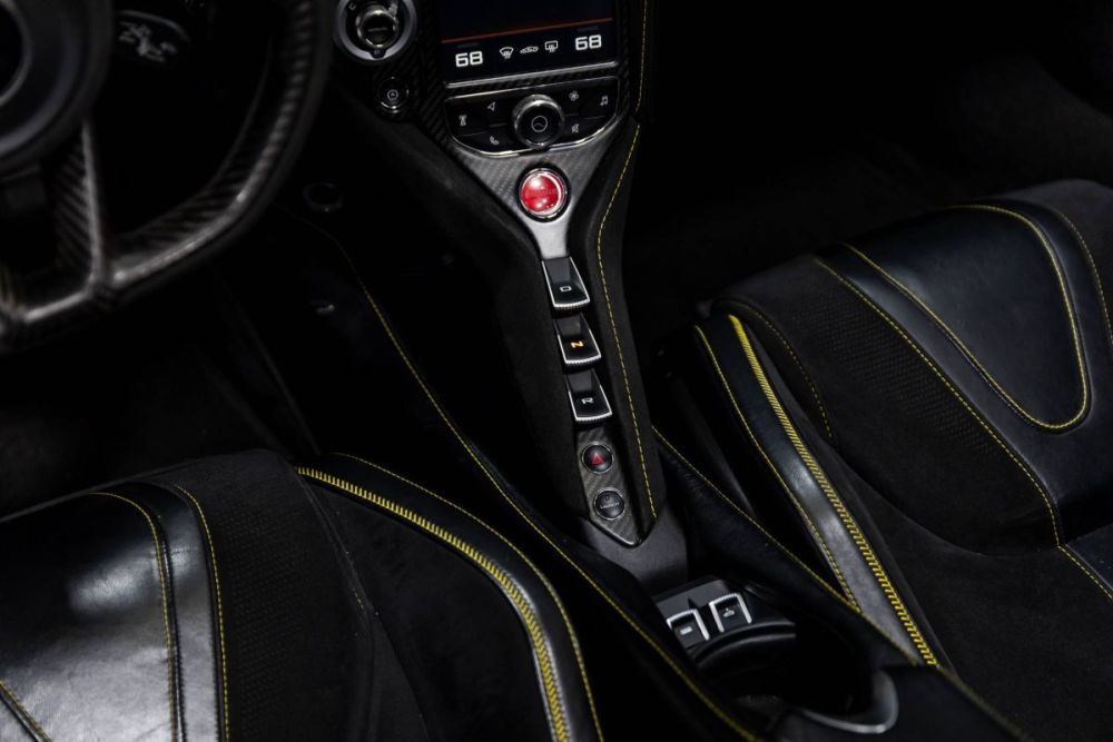 2020 McLaren 720S Spider Performance - photo 17