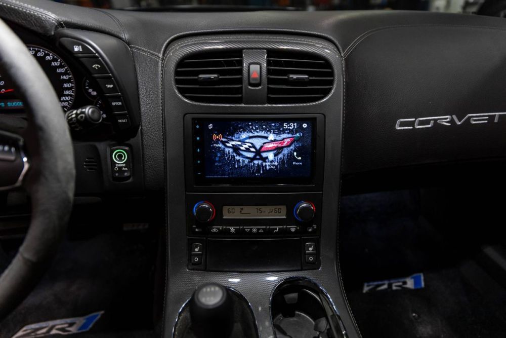 2009 Chevrolet Corvette ZR1 - photo 11