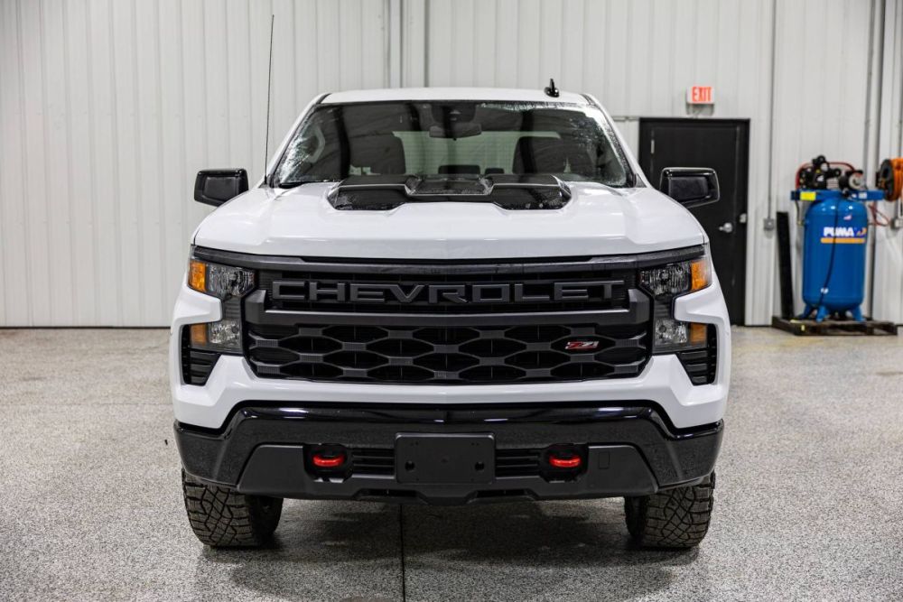 2025 Chevrolet Silverado 1500 Custom Trail Boss 4WD - photo 8
