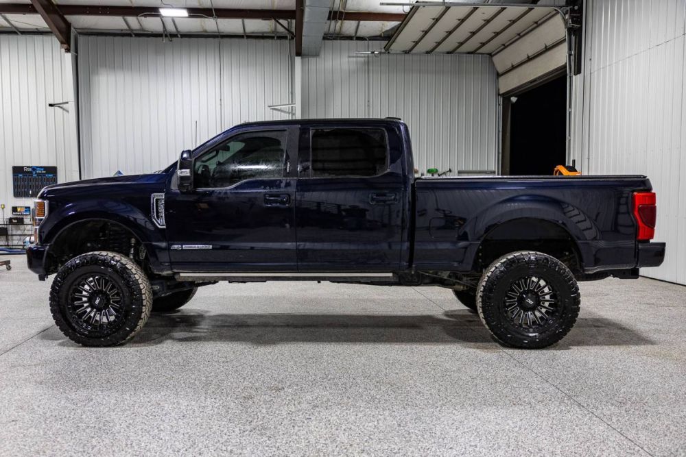 2022 Ford F-250 Super Duty Lariat 4WD - photo 2