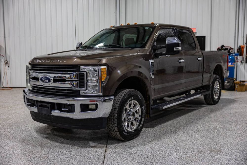 2017 Ford F-250 Super Duty XLT 4WD - photo 1