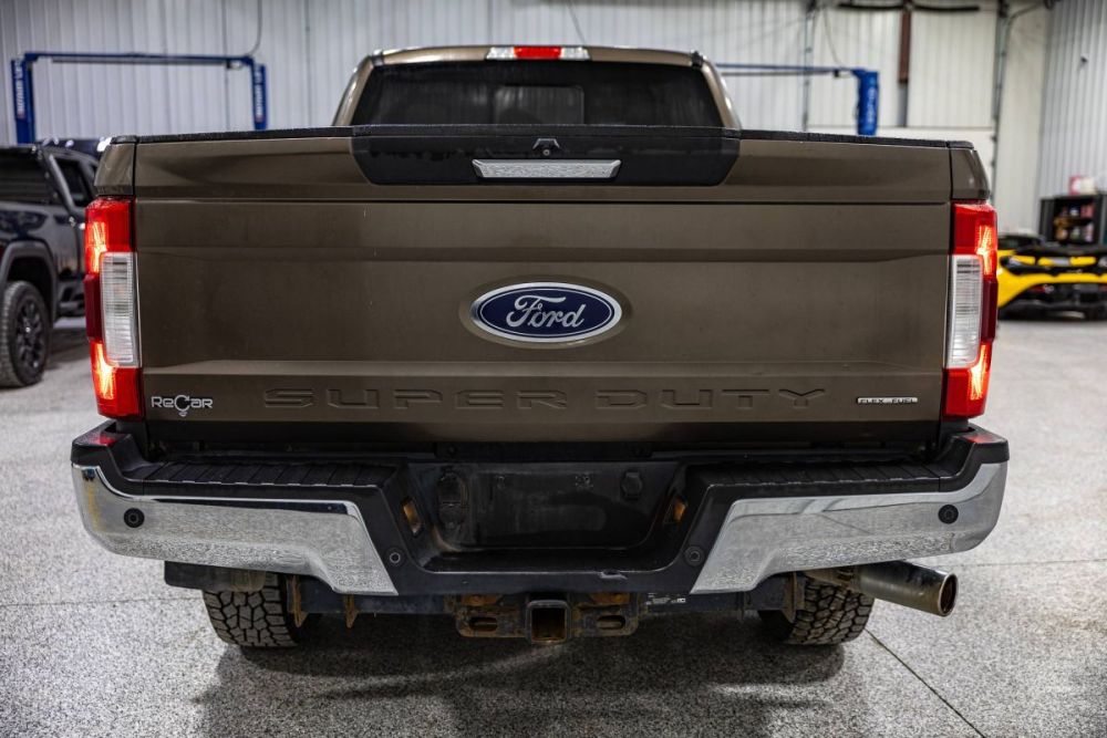 2017 Ford F-250 Super Duty XLT 4WD - photo 4