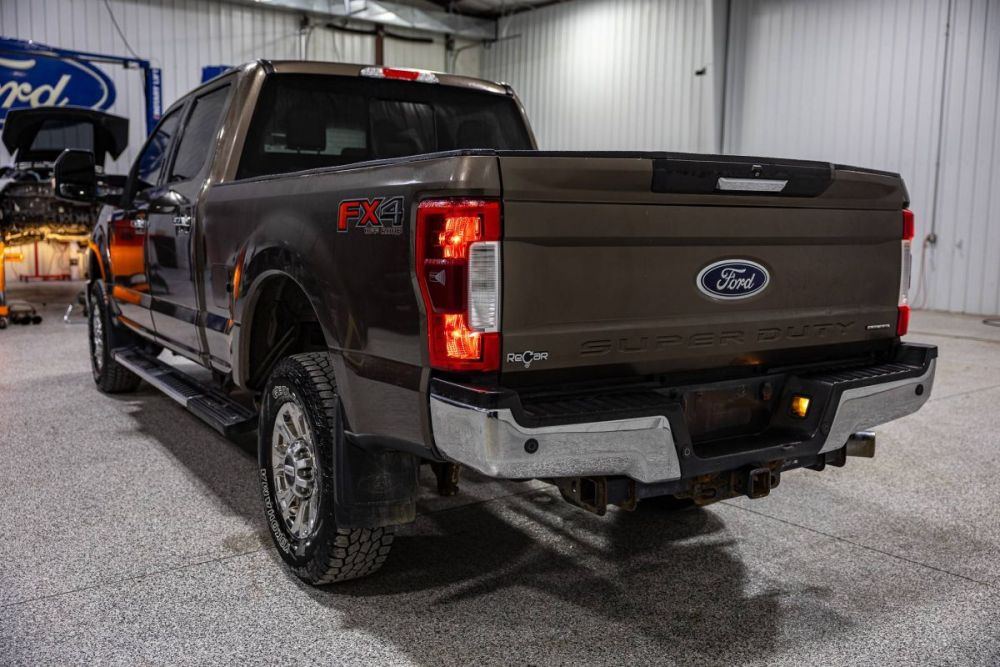 2017 Ford F-250 Super Duty XLT 4WD - photo 5