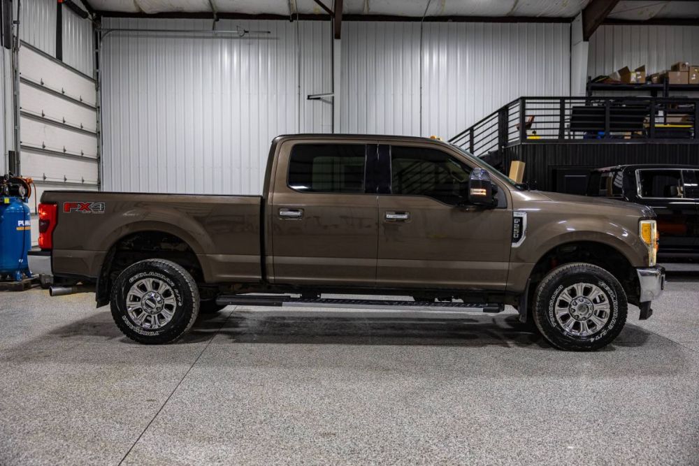 2017 Ford F-250 Super Duty XLT 4WD - photo 6