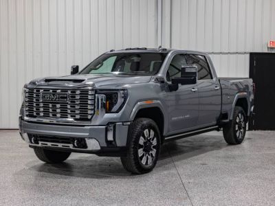 2026 GMC Sierra 2500HD Denali 4WD