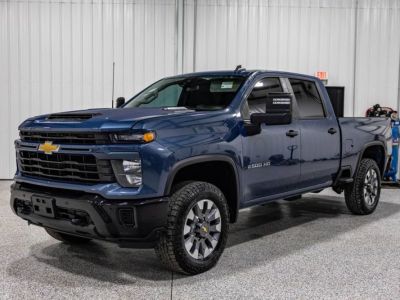 2025 Chevrolet Silverado 2500HD Custom RWD