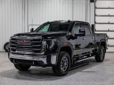 2024 GMC Sierra 2500HD SLT 4WD