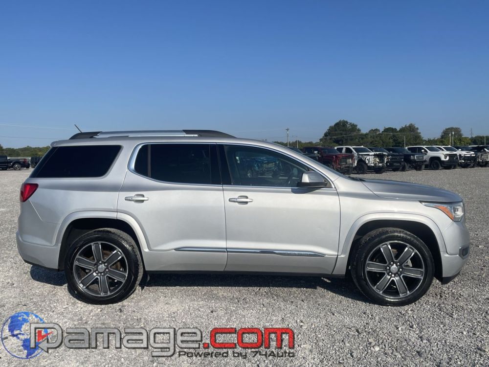 2017 GMC Acadia AWD - photo 4