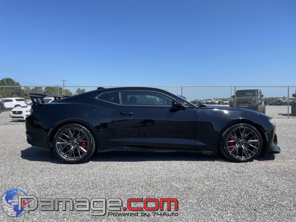 2023 Chevrolet Camaro ZL1 - photo 4
