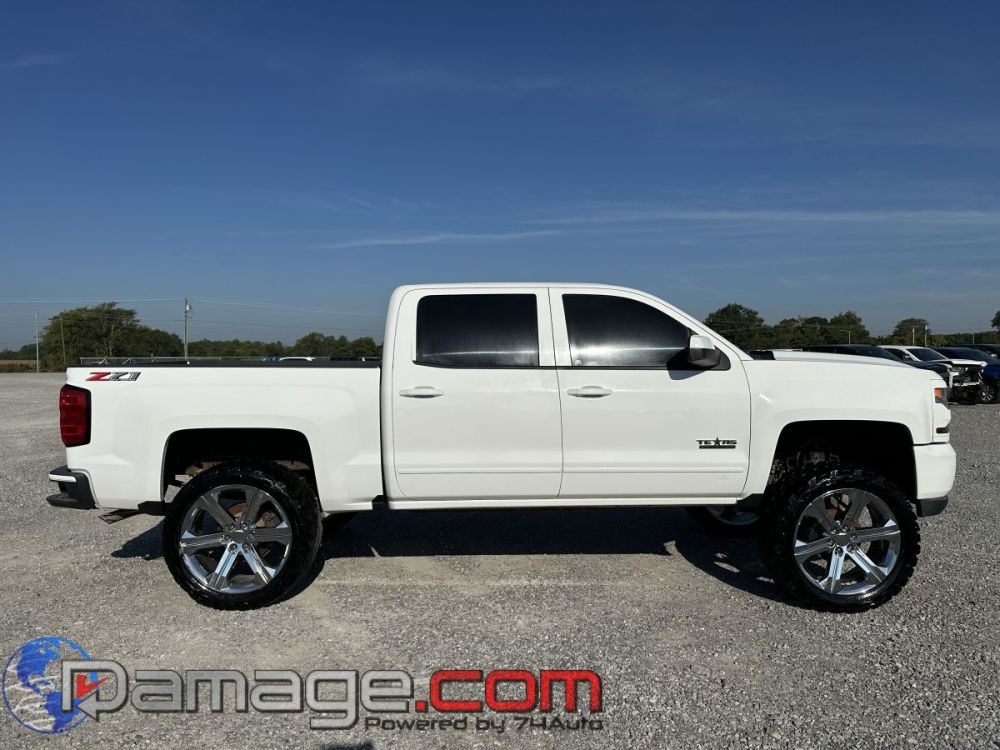 2018 Chevrolet Silverado 1500 Crewcab 4X4 - photo 3