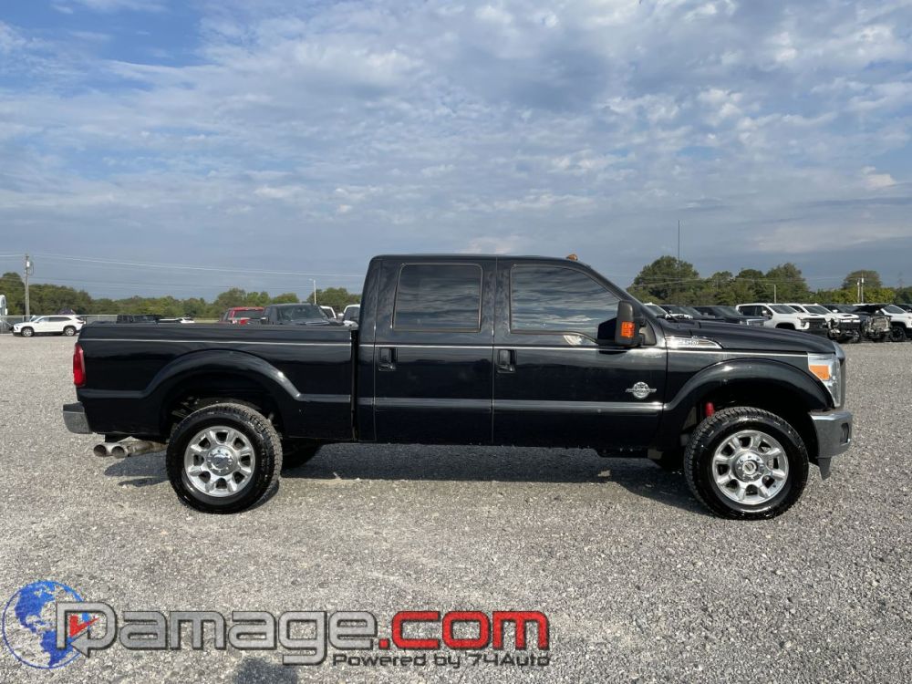 2016 Ford F-350 Crewcab 4X4 Lariat Diesel - photo 3