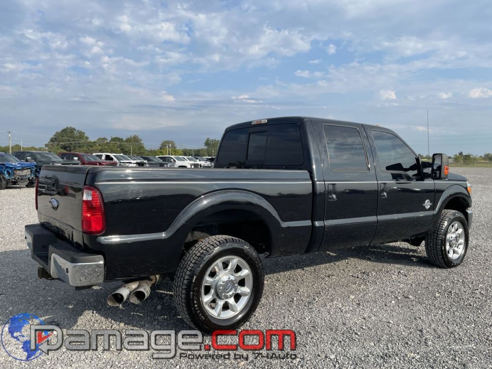2016 Ford F-350 Crewcab 4X4 Lariat Diesel - photo 5