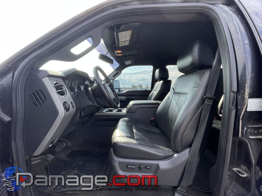 2016 Ford F-350 Crewcab 4X4 Lariat Diesel - photo 10