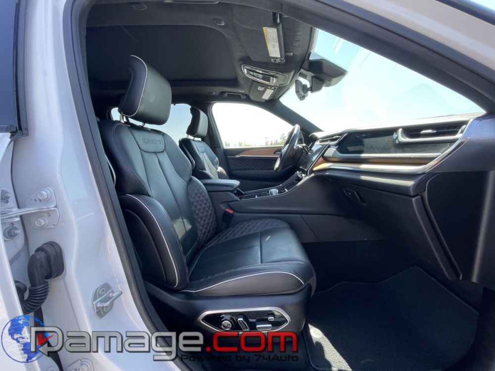 2025 Jeep Grand Cherokee L Summit Reserve 4X4 - photo 12