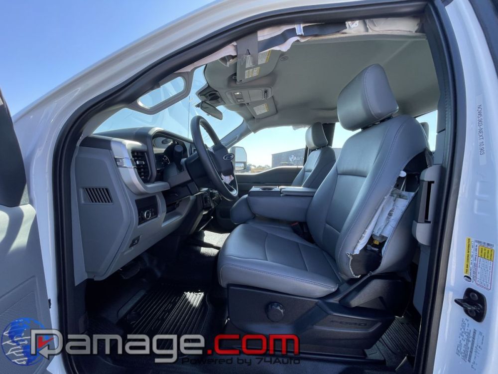 2026 Ford F-350 SuperCab 4X4 - photo 12