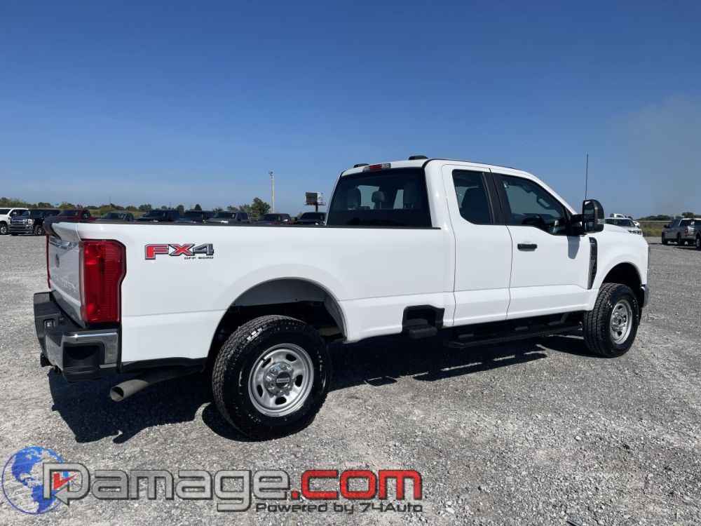 2026 Ford F-350 SuperCab 4X4 - photo 5