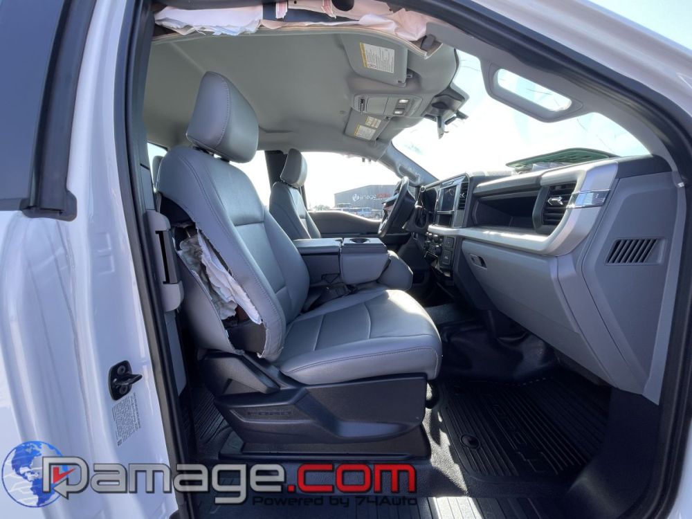 2026 Ford F-350 SuperCab 4X4 - photo 10
