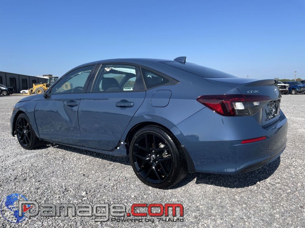 2025 Honda Civic Sport - photo 6